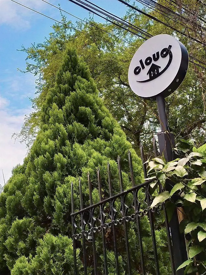 מדיין Cloud9 Hostel