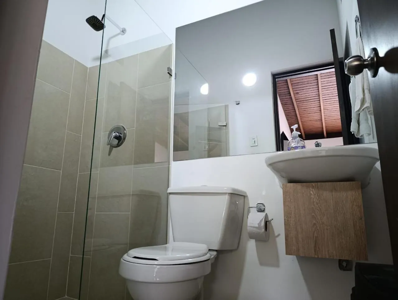 Cloud9 Hostel Medellin
