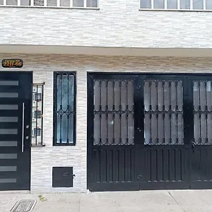 Room's El Dorado Bogotá