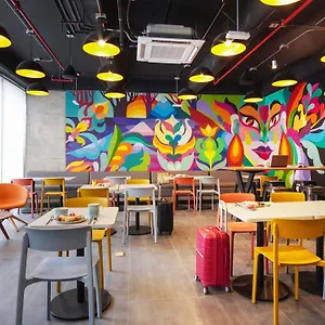 Hotel Ibis Budget Marly **